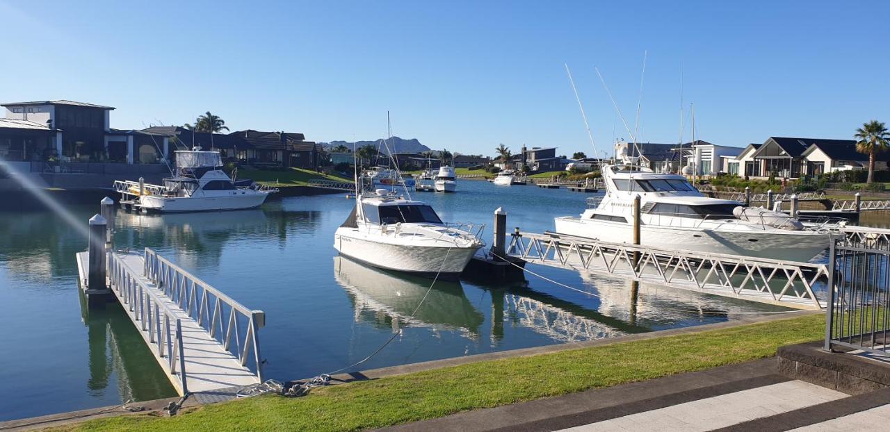 Waterways Renaissance "A Touch Of Class" Whitianga Exterior photo